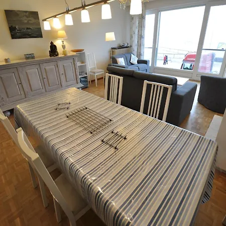 In Duinbergen Near Sandy * Knokke-Heist